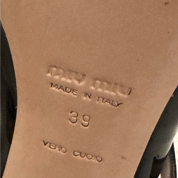 Authenticated Miu Miu Black Patent Leather Open Toe Heels - Picture 6 of 16